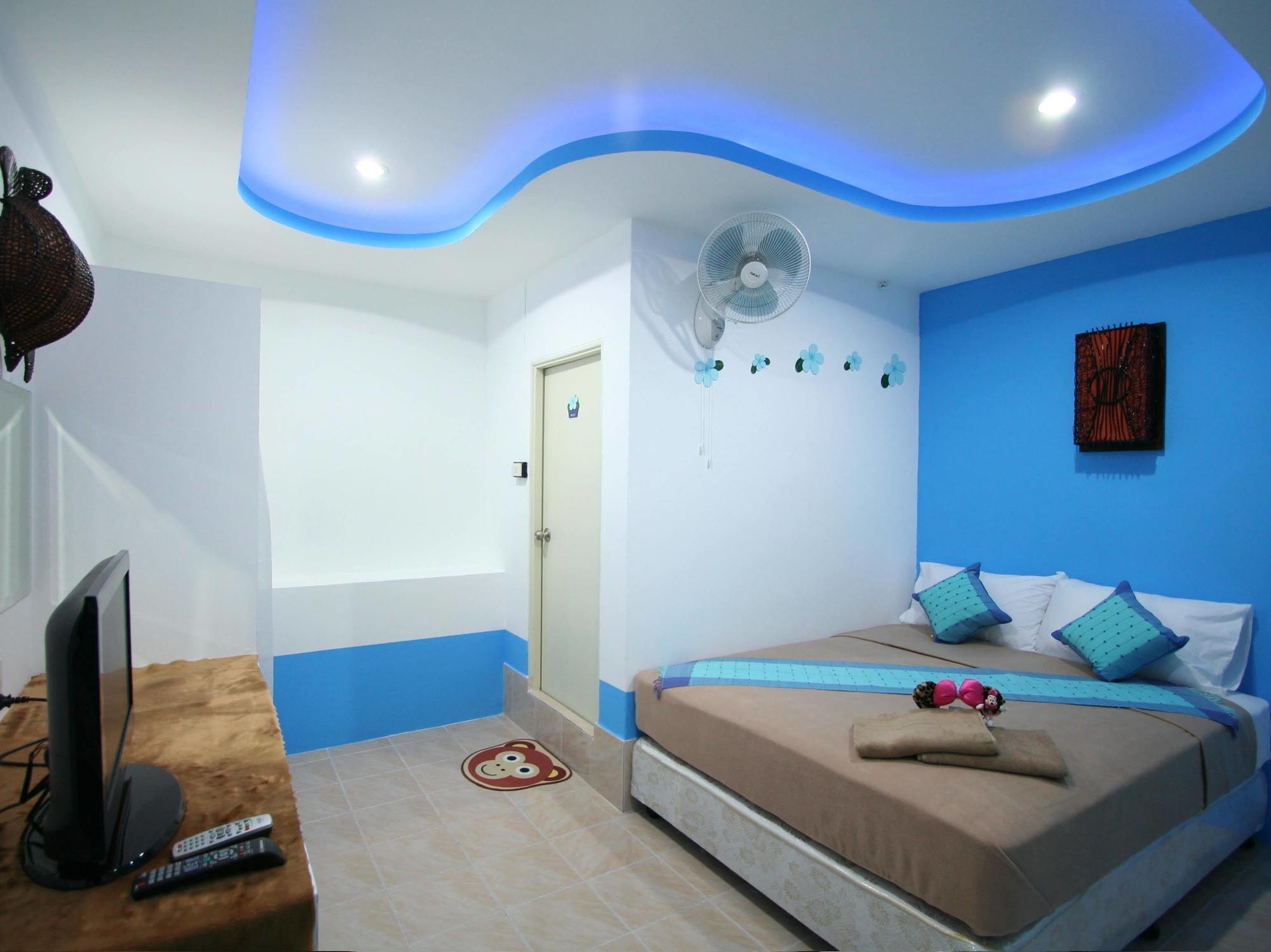 Mania Guesthouse Ко Тао Екстериор снимка