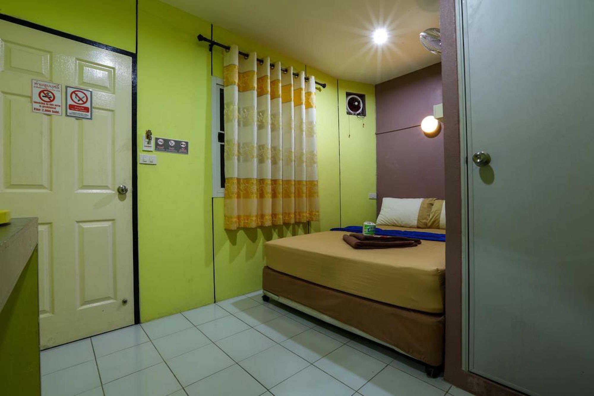 Mania Guesthouse Ко Тао Екстериор снимка
