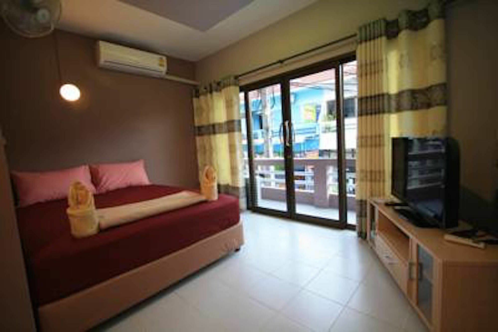 Mania Guesthouse Ко Тао Екстериор снимка