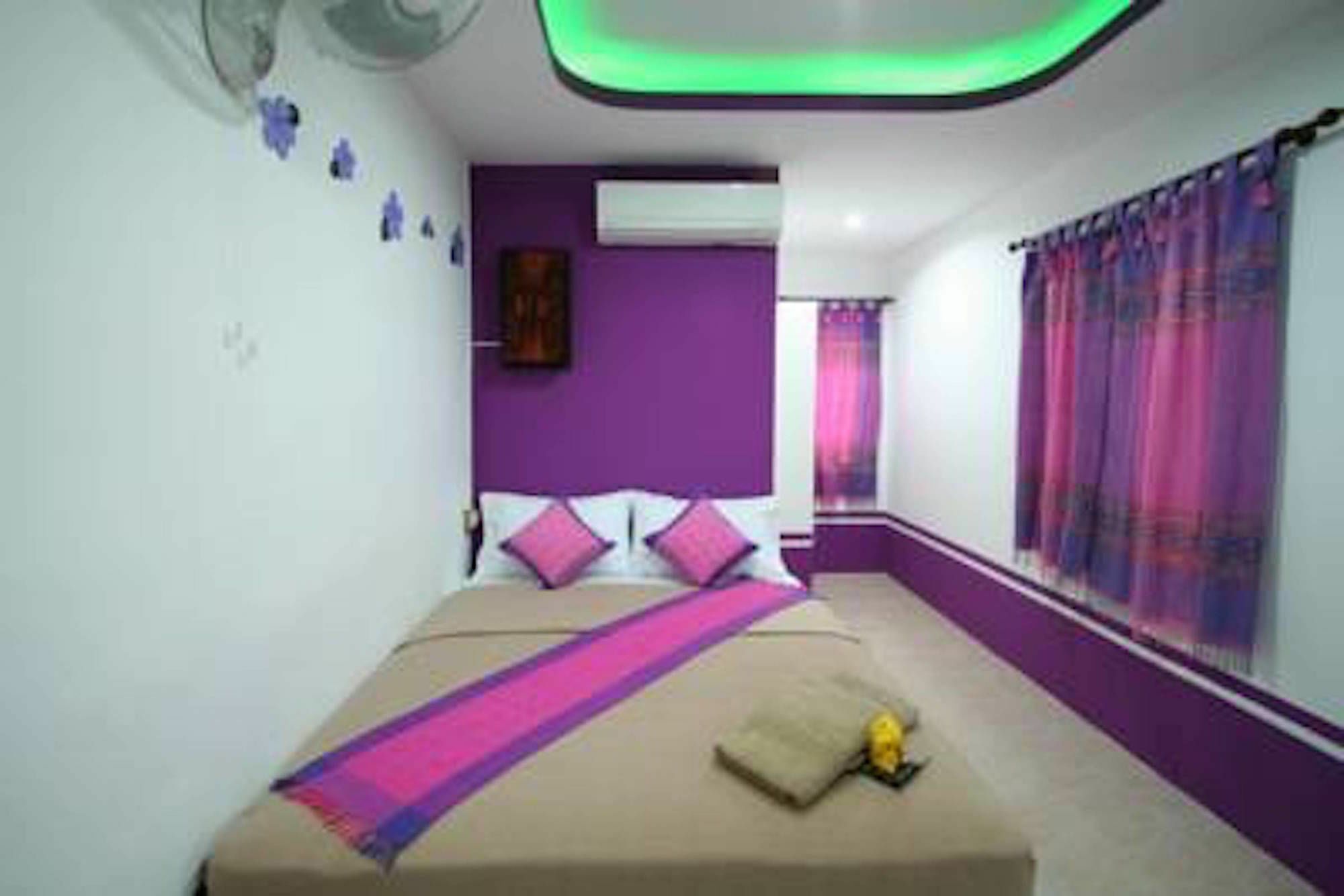 Mania Guesthouse Ко Тао Екстериор снимка